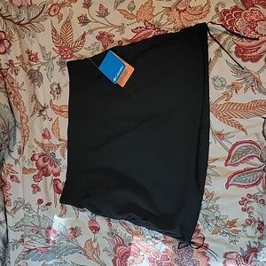 Black Columbia Skort Large